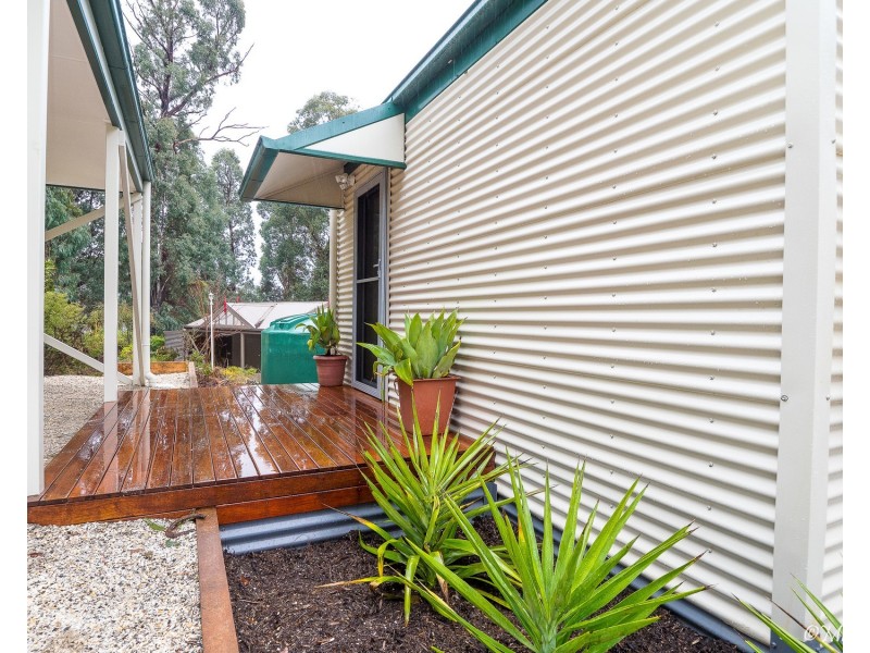 26 Allison Crescent, Marysville VIC 3779