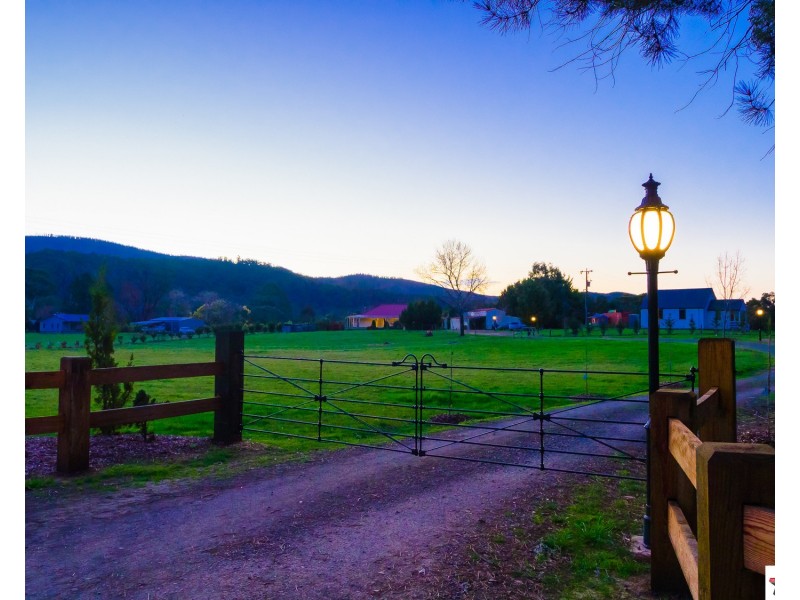 2 Church Lane, Buxton VIC 3711