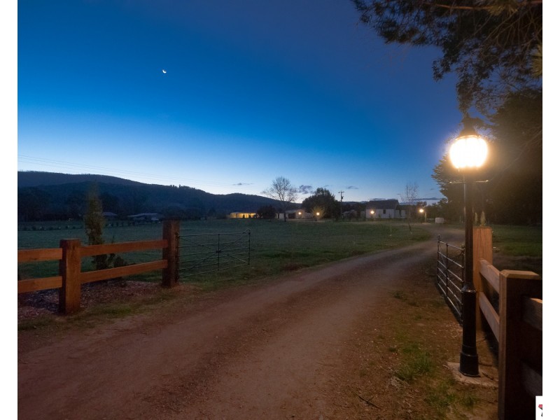 2 Church Lane, Buxton VIC 3711