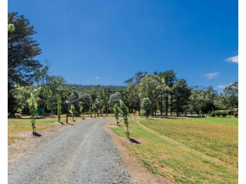 2 Church Lane, Buxton VIC 3711