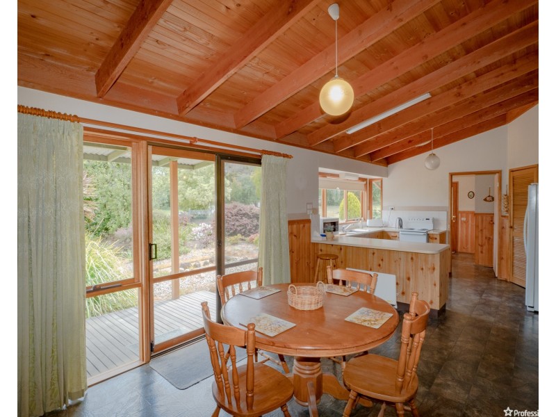 2 Buxton Rise, Buxton VIC 3711