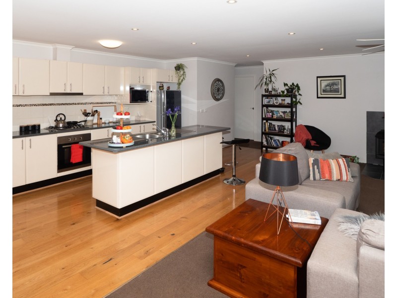 22 Allison Crescent, Marysville VIC 3779