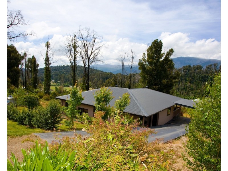 22 Allison Crescent, Marysville VIC 3779 Floorplan