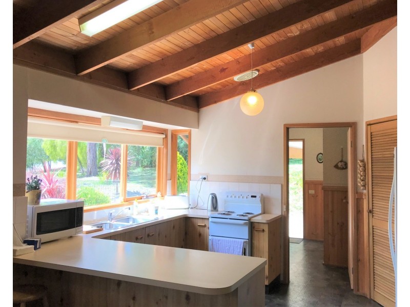 2 Buxton Rise, Buxton VIC 3711