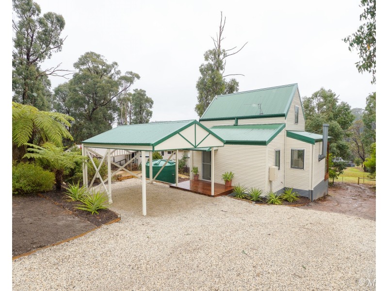 26 Allison Crescent, Marysville VIC 3779