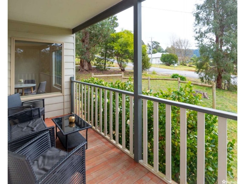 10  Kings Road, Marysville VIC 3779