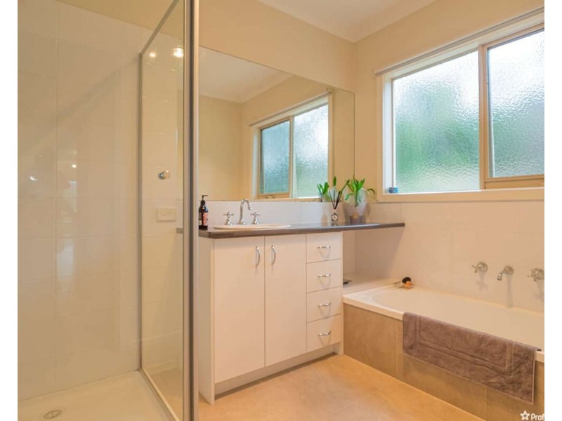 10  Kings Road, Marysville VIC 3779