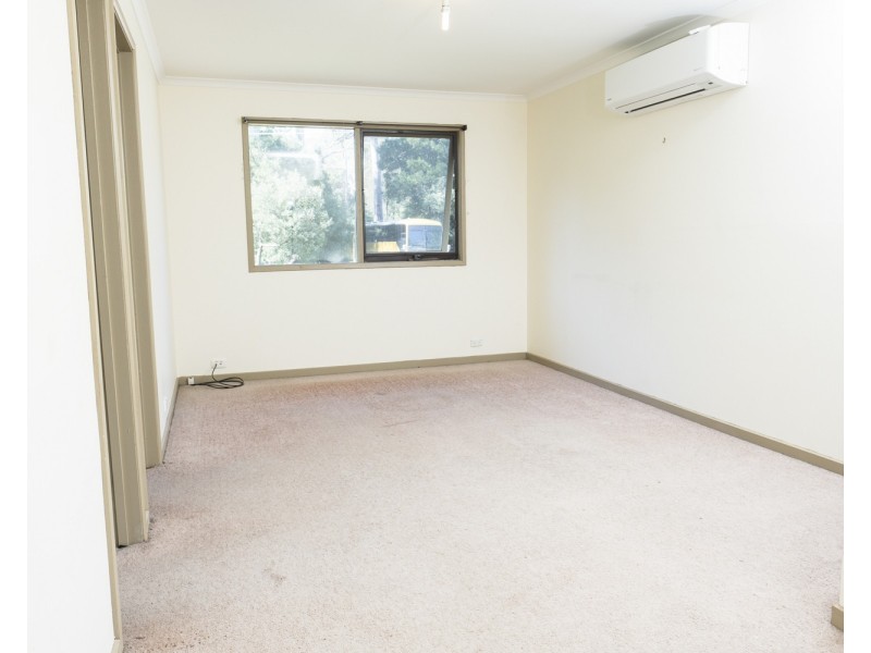 9A & 9B Aroona Drive, Buxton VIC 3711