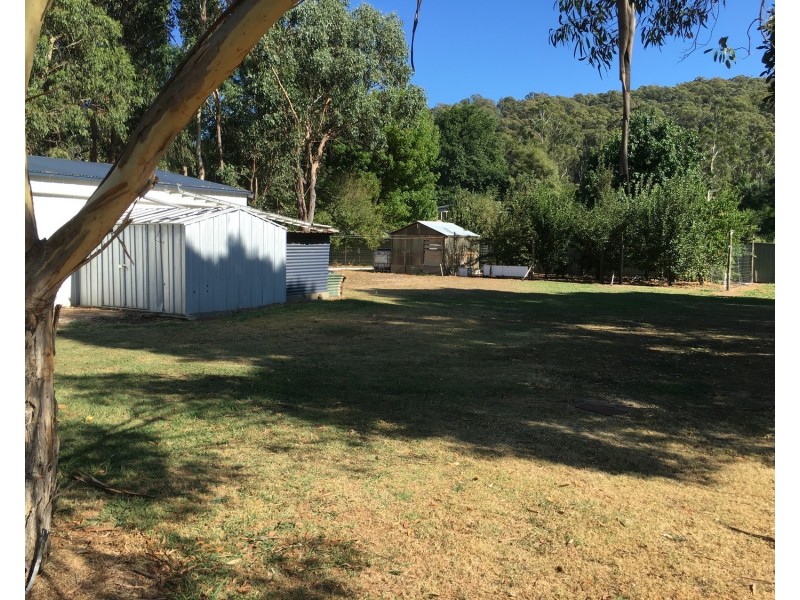 6 Steavenson Road, Buxton VIC 3711