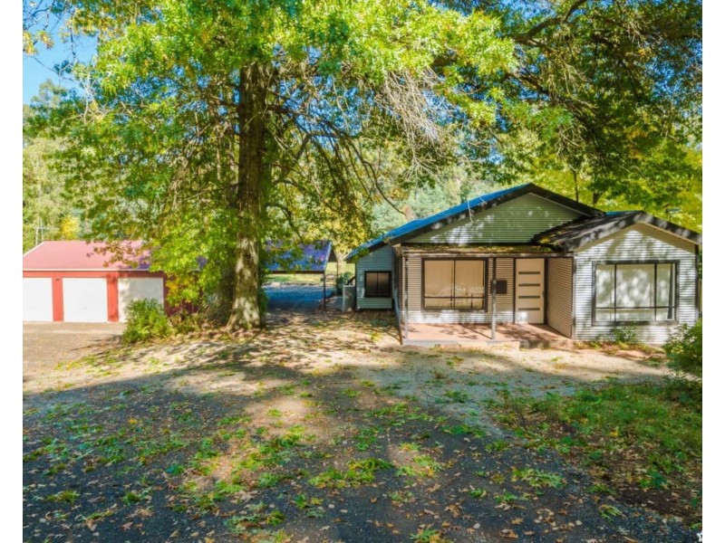 1092 Buxton-Marysville Road, Marysville VIC 3779