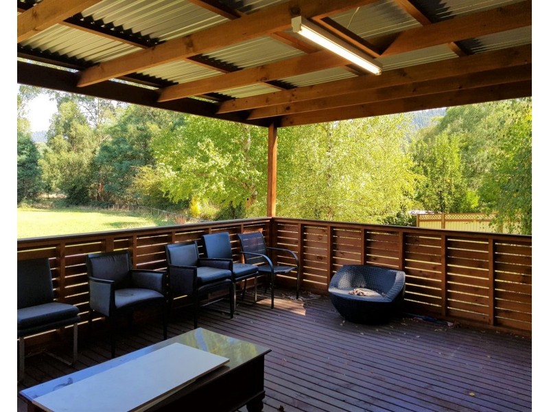 1092 Buxton-Marysville Road, Marysville VIC 3779