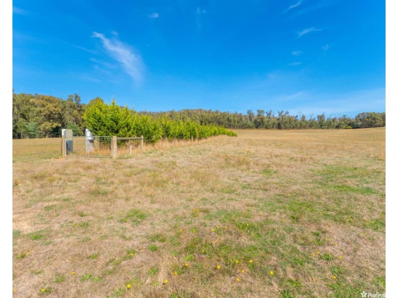 30 Elliot Court, Marysville VIC 3779