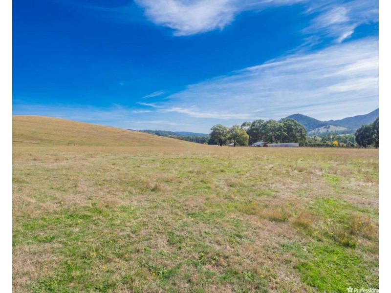 30 Elliot Court, Marysville VIC 3779