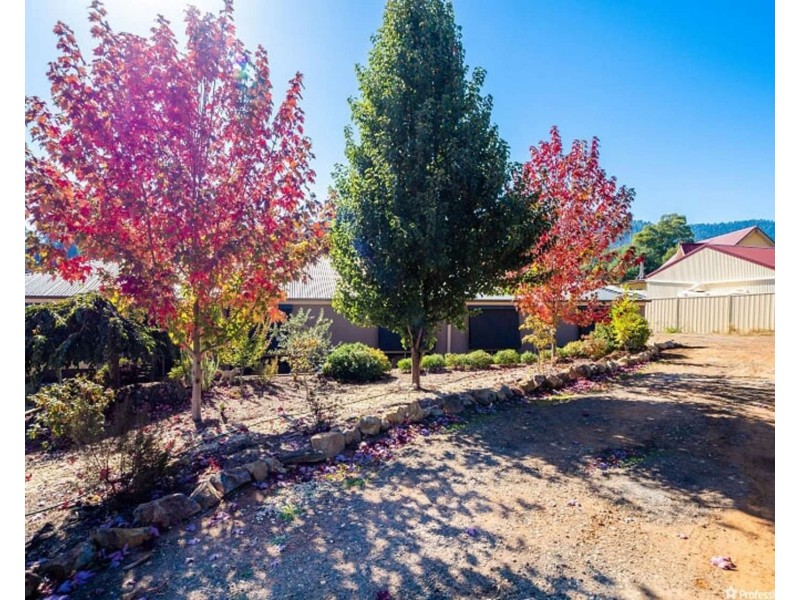 9 Gould Terrace, Marysville VIC 3779