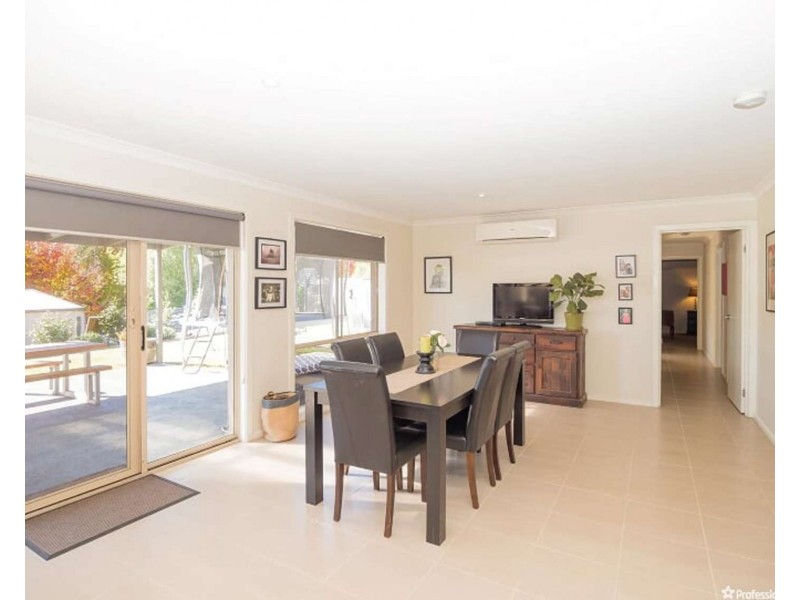 9 Gould Terrace, Marysville VIC 3779