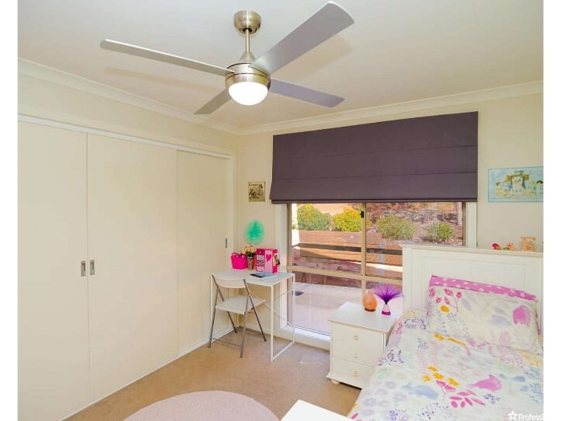 9 Gould Terrace, Marysville VIC 3779