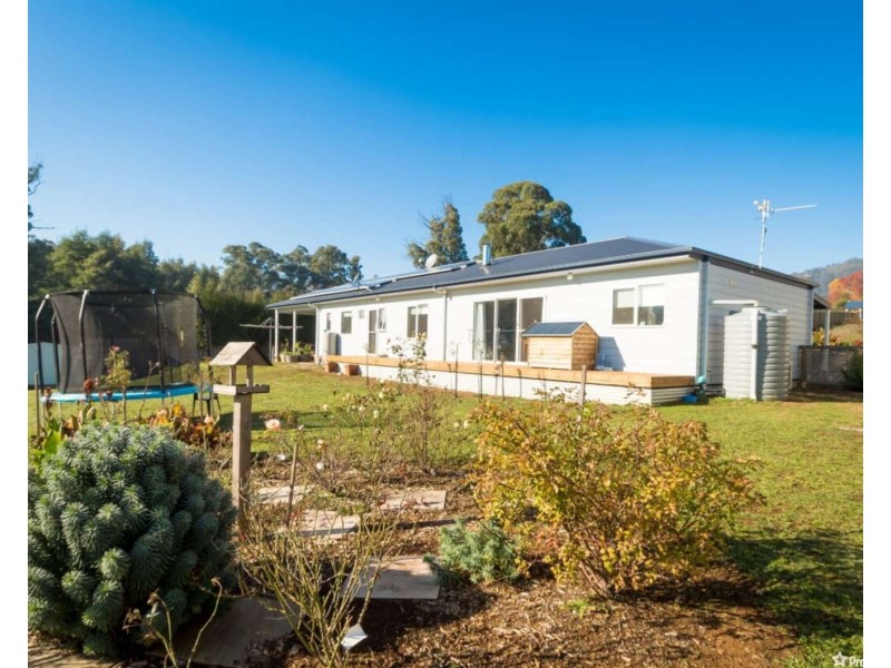 4 Crosscut Court, Marysville VIC 3779