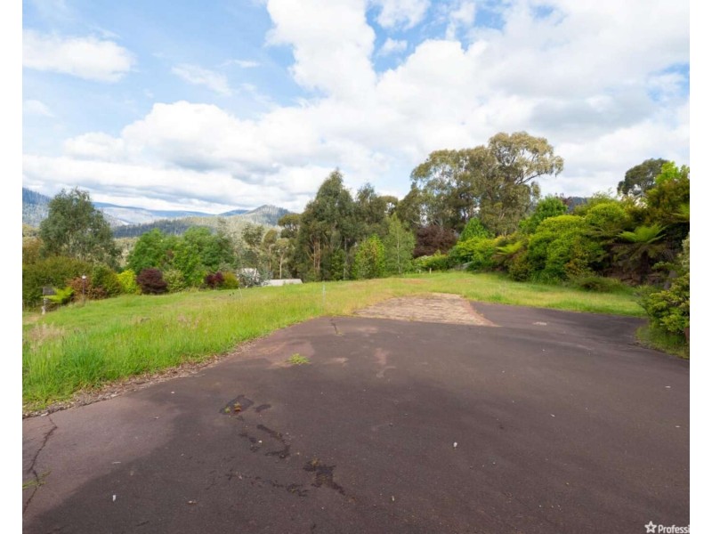 13 Old Melbourne Road, Marysville VIC 3779