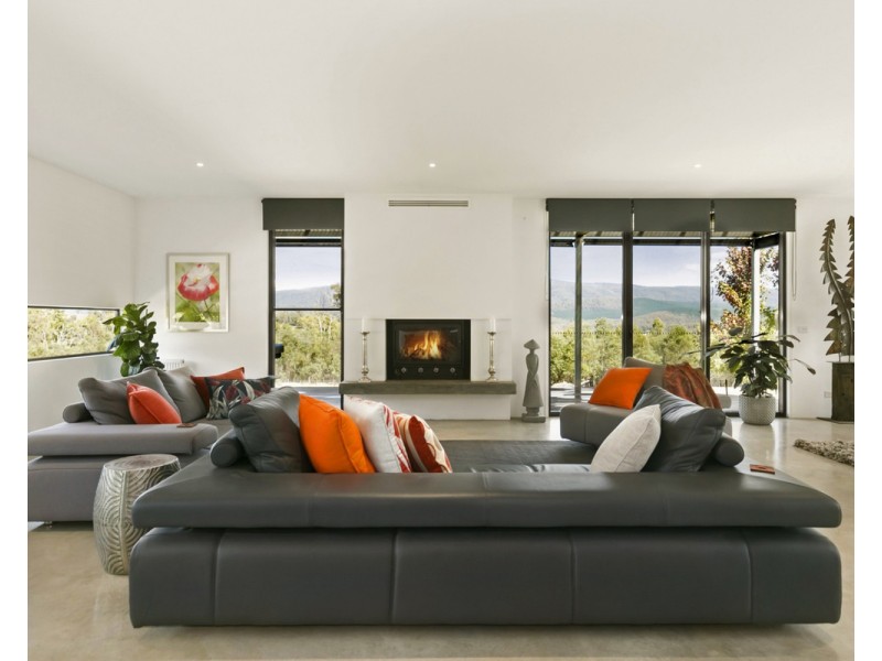 285 South Cathedral Lane, Buxton VIC 3711