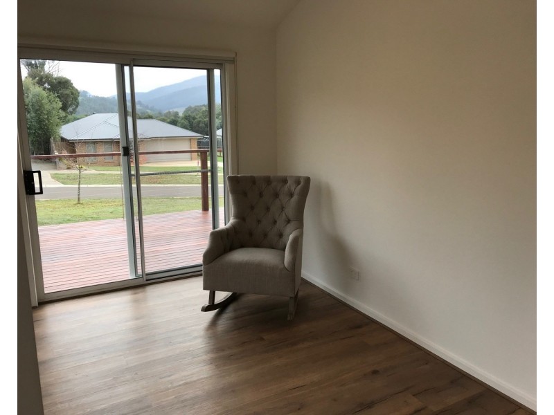 8 Timber Jinker Place, Marysville VIC 3779