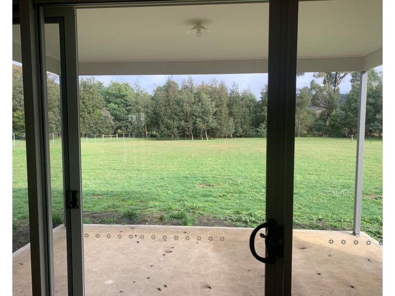 3 Waters Place, Buxton VIC 3711