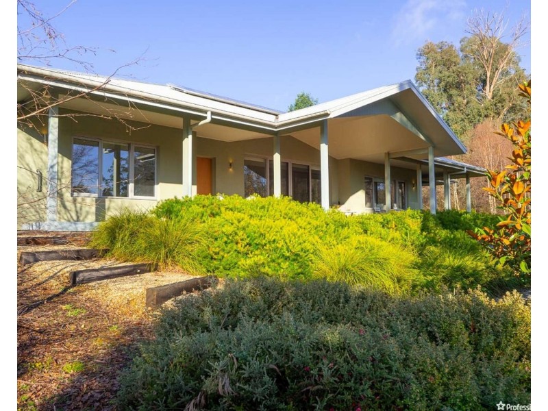 32 Falls Road, Marysville VIC 3779