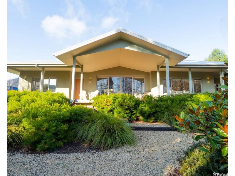 32 Falls Road, Marysville VIC 3779