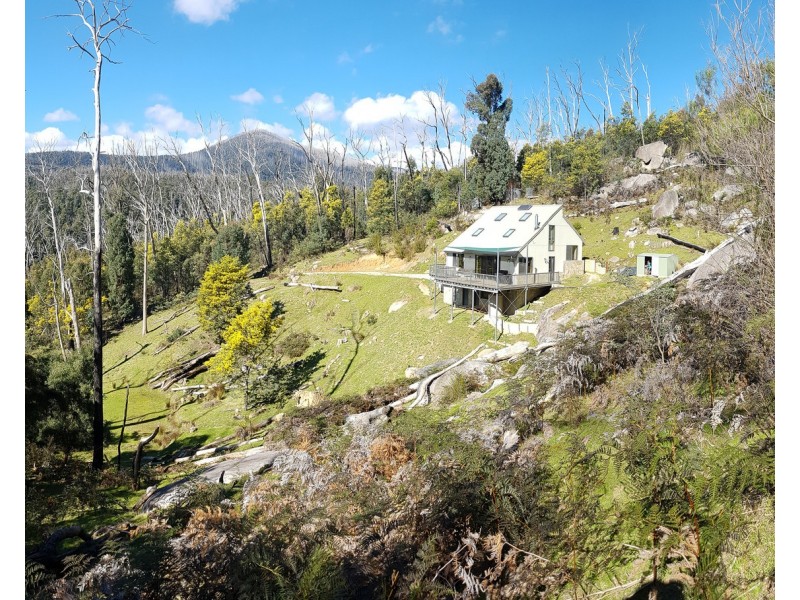 596 South Cathedral Lane, Buxton VIC 3711