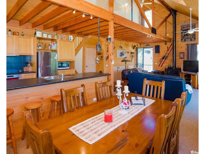 596 South Cathedral Lane, Buxton VIC 3711