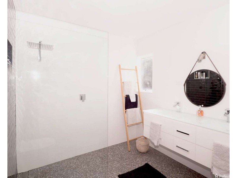 27 Buxton-Marysville Road, Buxton VIC 3711