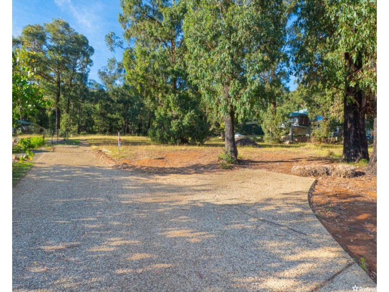 22 Gould Terrace, Marysville VIC 3779