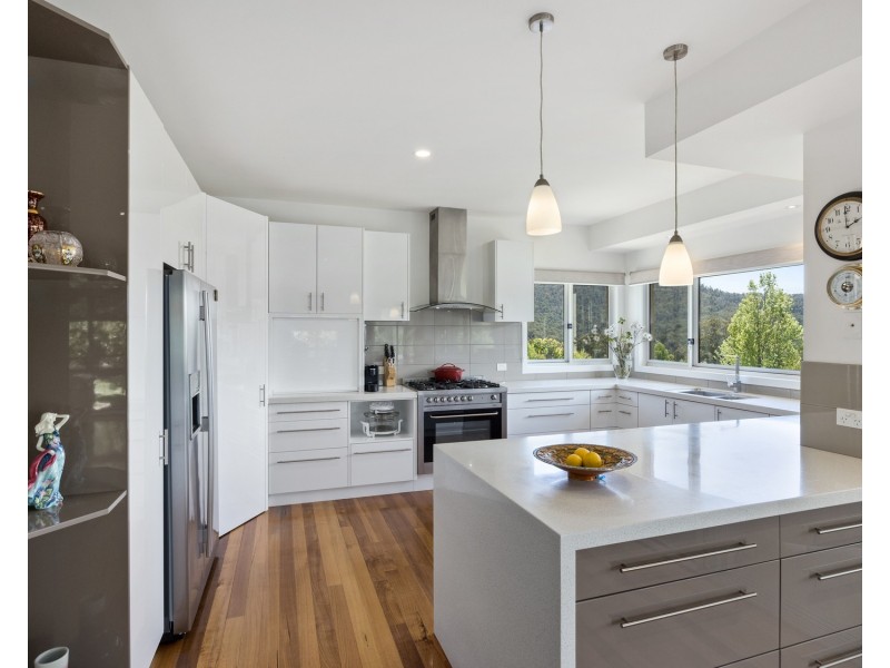11 Old Melbourne Road, Marysville VIC 3779