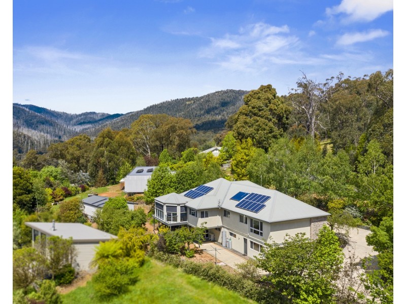 11 Old Melbourne Road, Marysville VIC 3779