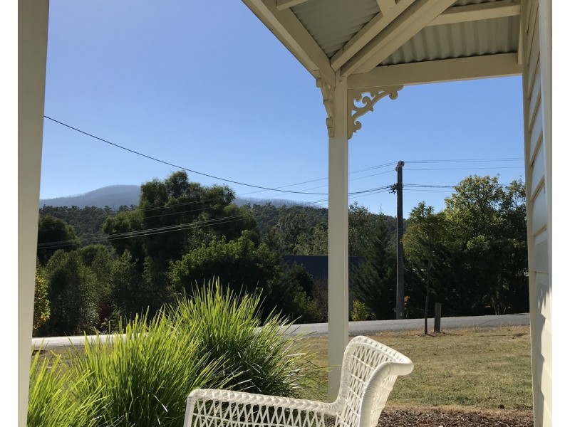 5 Racecourse Road, Marysville VIC 3779