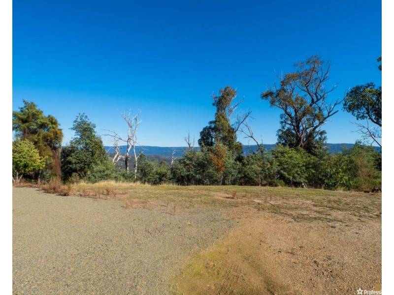 121 The Eagles Nest Road, Marysville VIC 3779