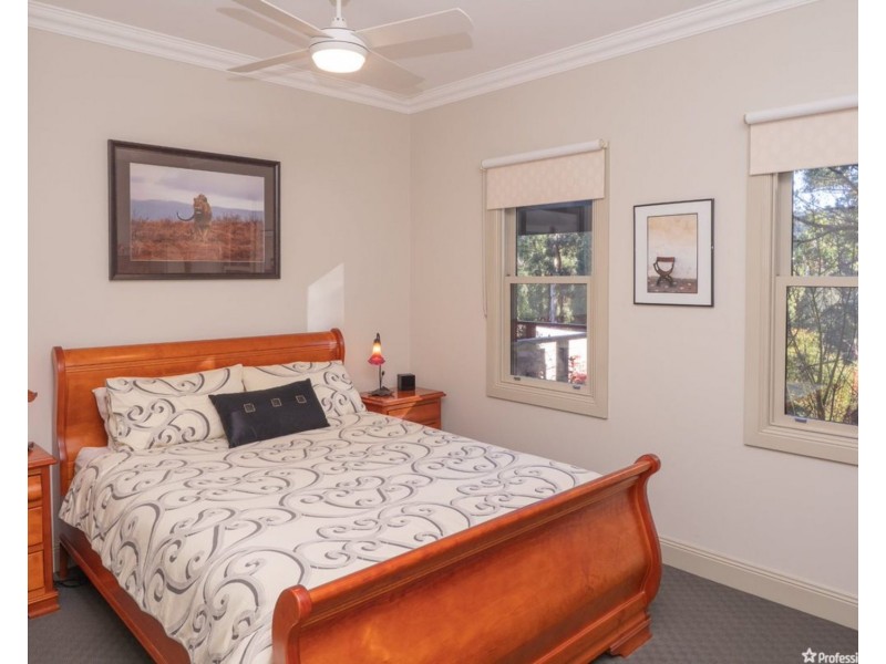 16 Kerami Crescent, Marysville VIC 3779