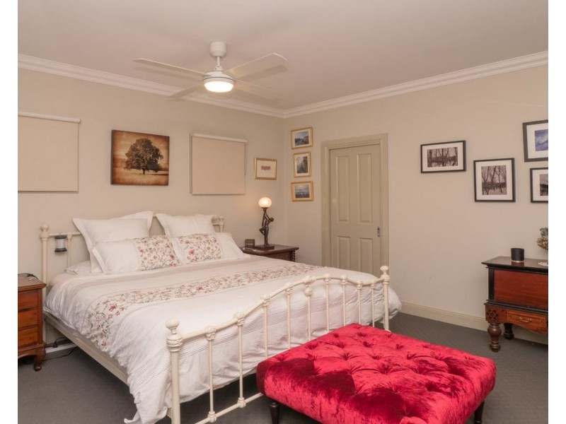 16 Kerami Crescent, Marysville VIC 3779