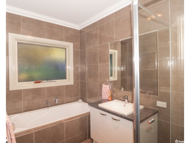 16 Kerami Crescent, Marysville VIC 3779