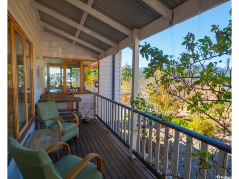 36 Sedgwick Street, Marysville VIC 3779