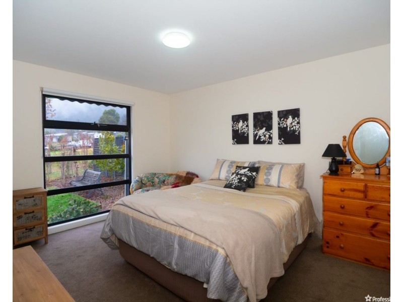 2/38 Falls Road, Marysville VIC 3779