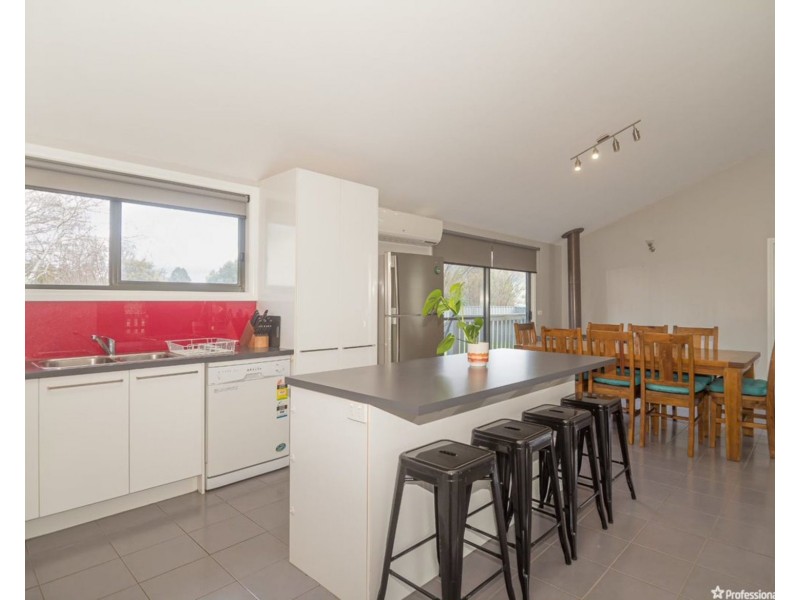 33 Mareeba Avenue, Buxton VIC 3711