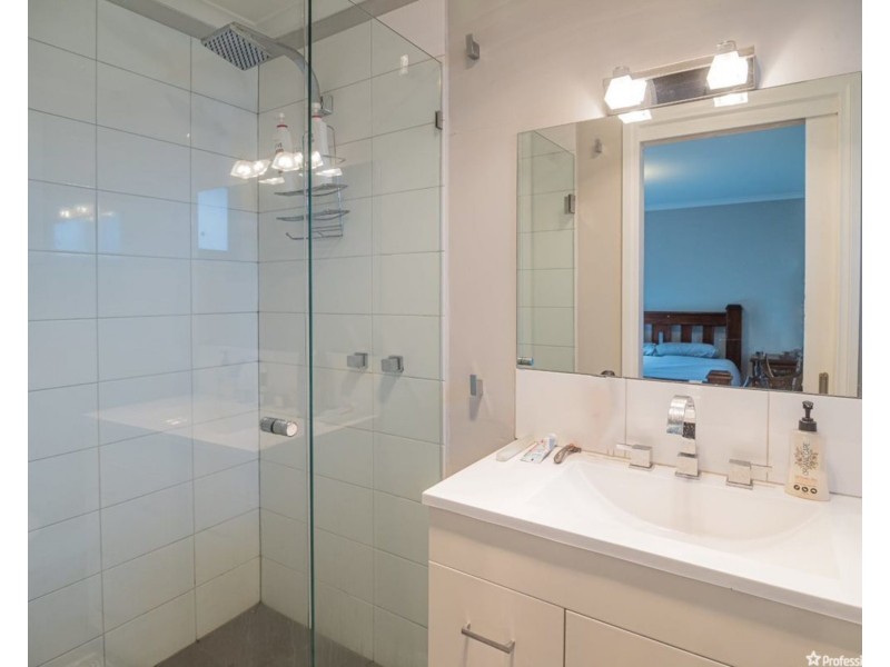 33 Mareeba Avenue, Buxton VIC 3711