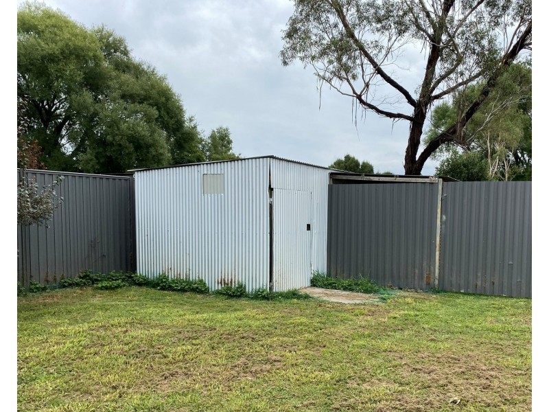 33 Mareeba Avenue, Buxton VIC 3711