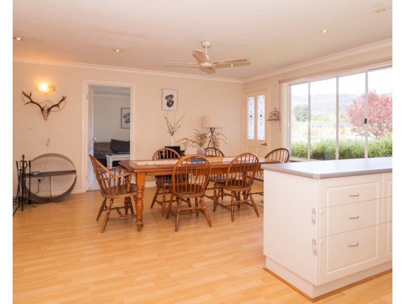 6 Steavenson Road, Buxton VIC 3711