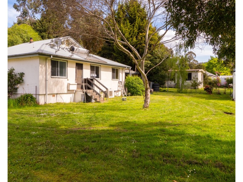 6 Steavenson Road, Buxton VIC 3711
