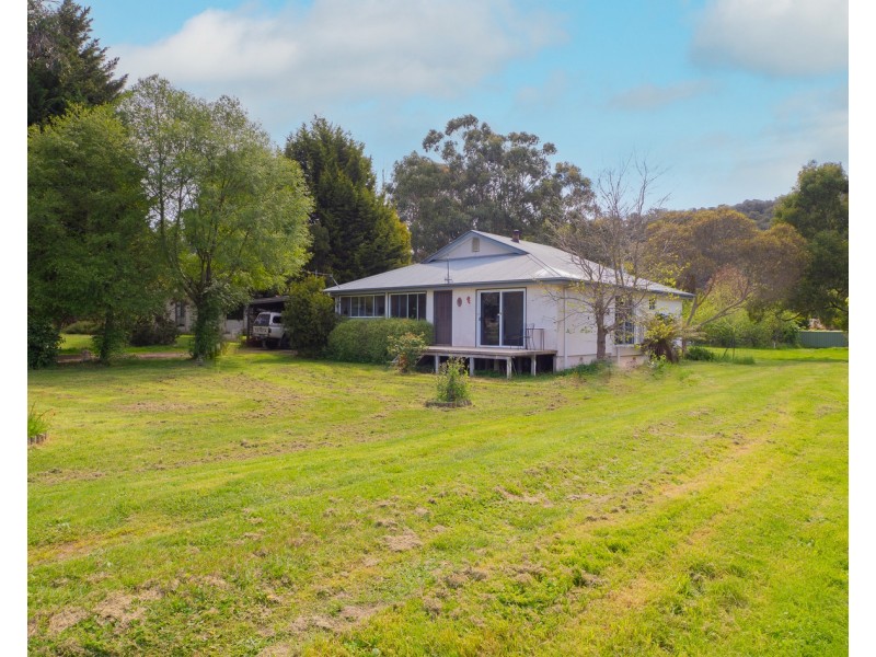 6 Steavenson Road, Buxton VIC 3711