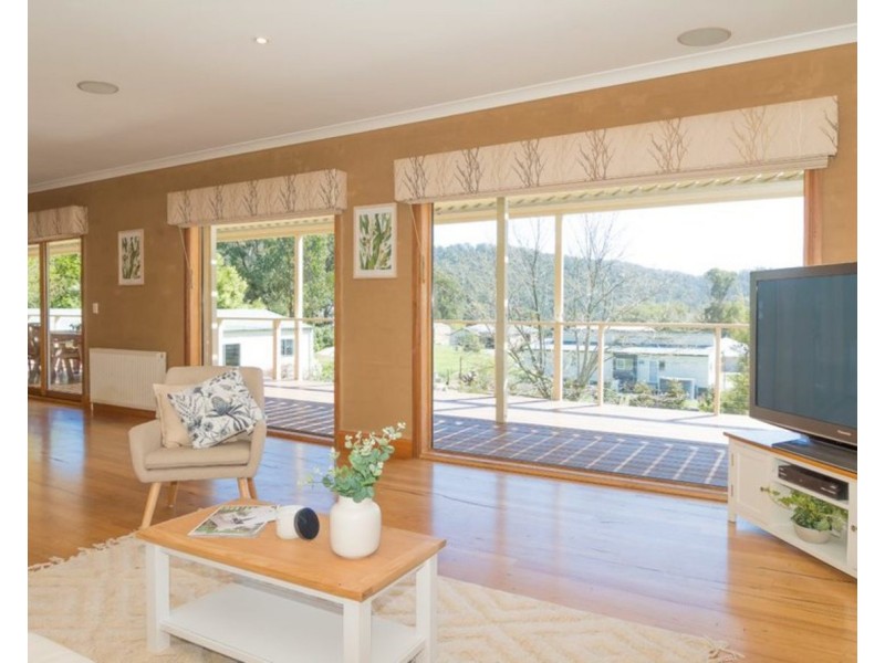 11a DARWIN Street, Marysville VIC 3779