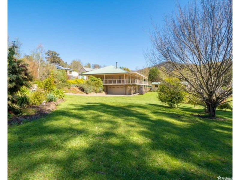 11a DARWIN Street, Marysville VIC 3779