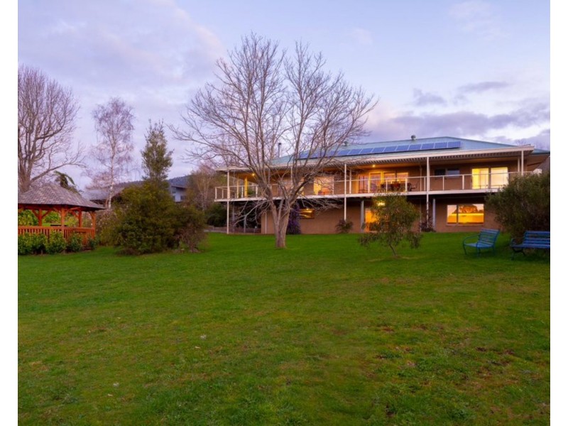 11a DARWIN Street, Marysville VIC 3779