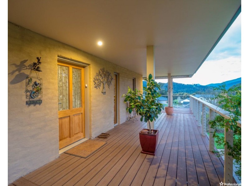 11a DARWIN Street, Marysville VIC 3779